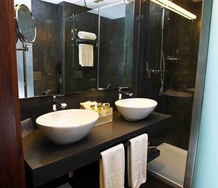 Baño habitaciones  Vincci Liberdade 4* Lisboa