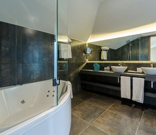 Baño Habitación  Vincci Liberdade Lisboa